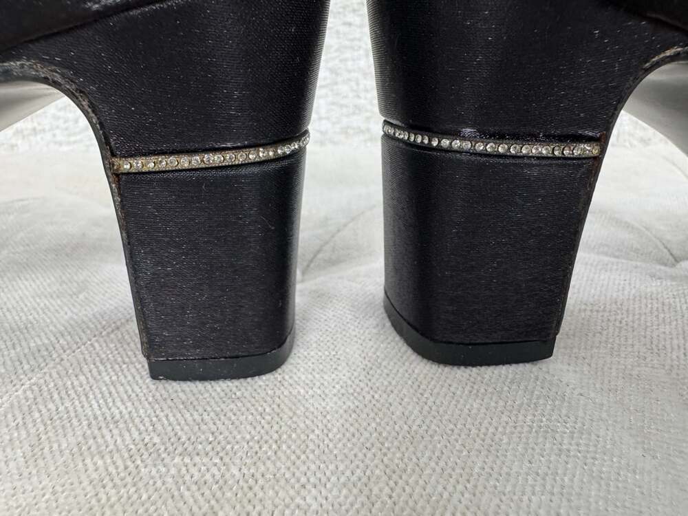 Salvatore Ferragamo 1990s Vintage Black Satin Pumps with Rhinestone Heel Trim S7 - Picture 9 of 15